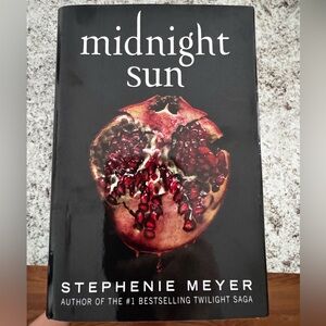 “Midnight Sun” 6th Twilight Book